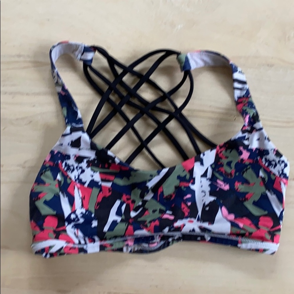 Flower athletic bra
